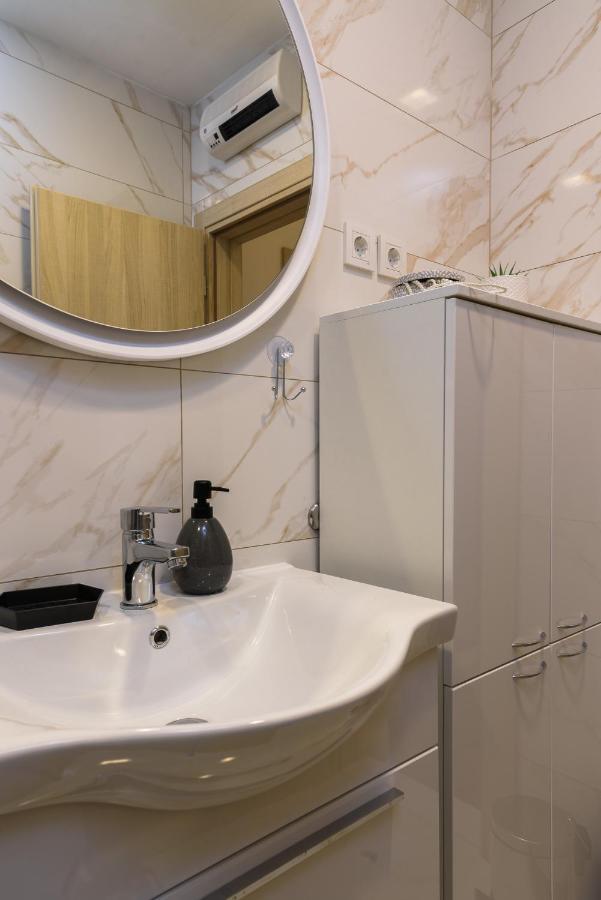 Apartments Mare Trogir Luaran gambar