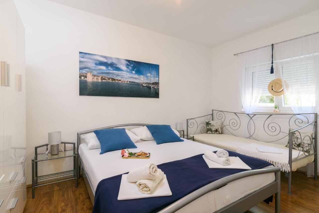 Apartments Mare Trogir Luaran gambar