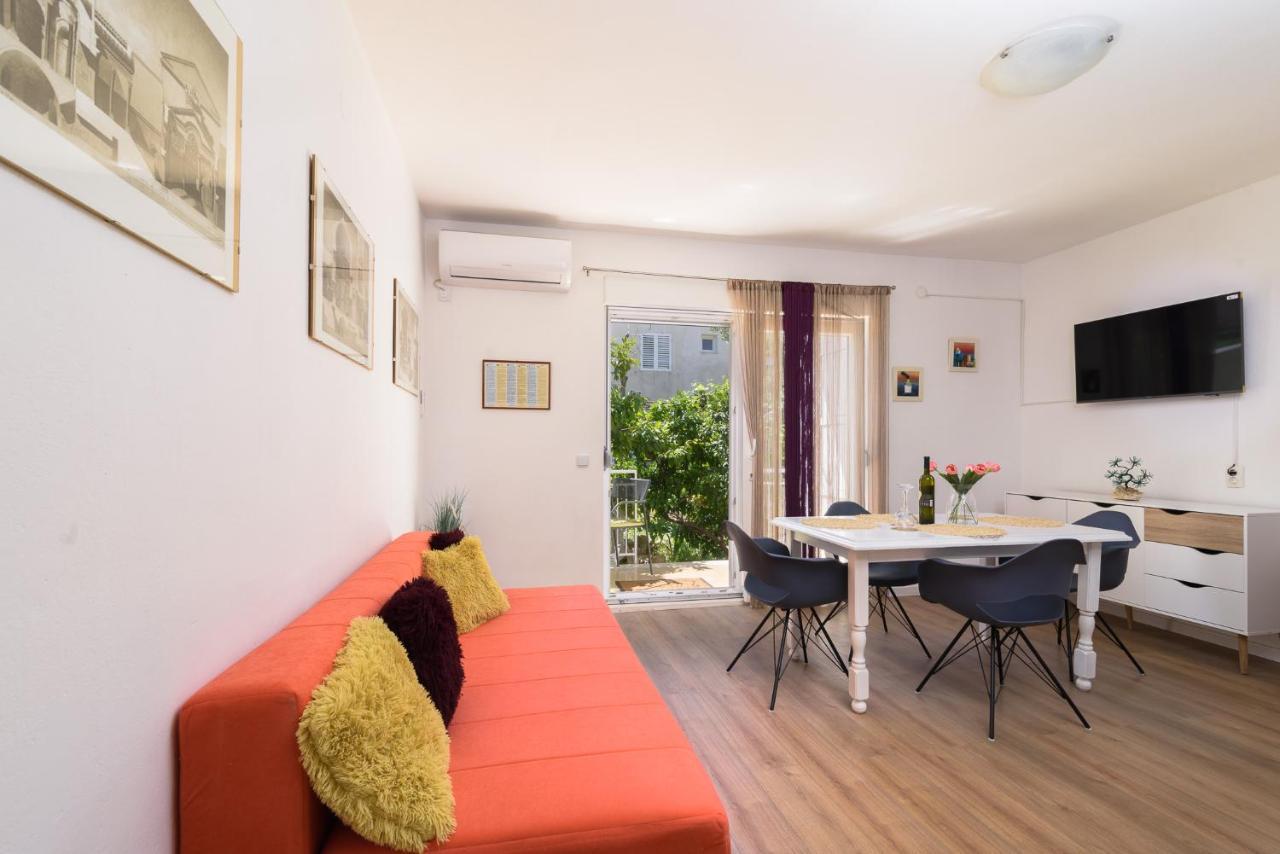 Apartments Mare Trogir Luaran gambar
