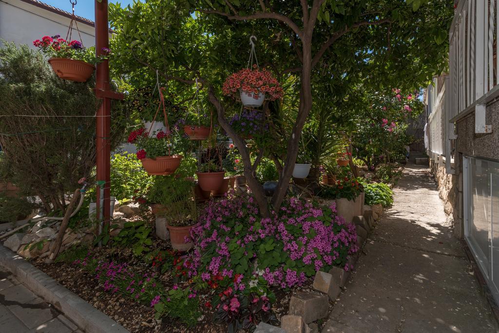 Apartments Mare Trogir Luaran gambar