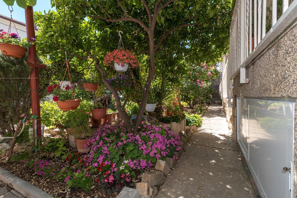 Apartments Mare Trogir Luaran gambar