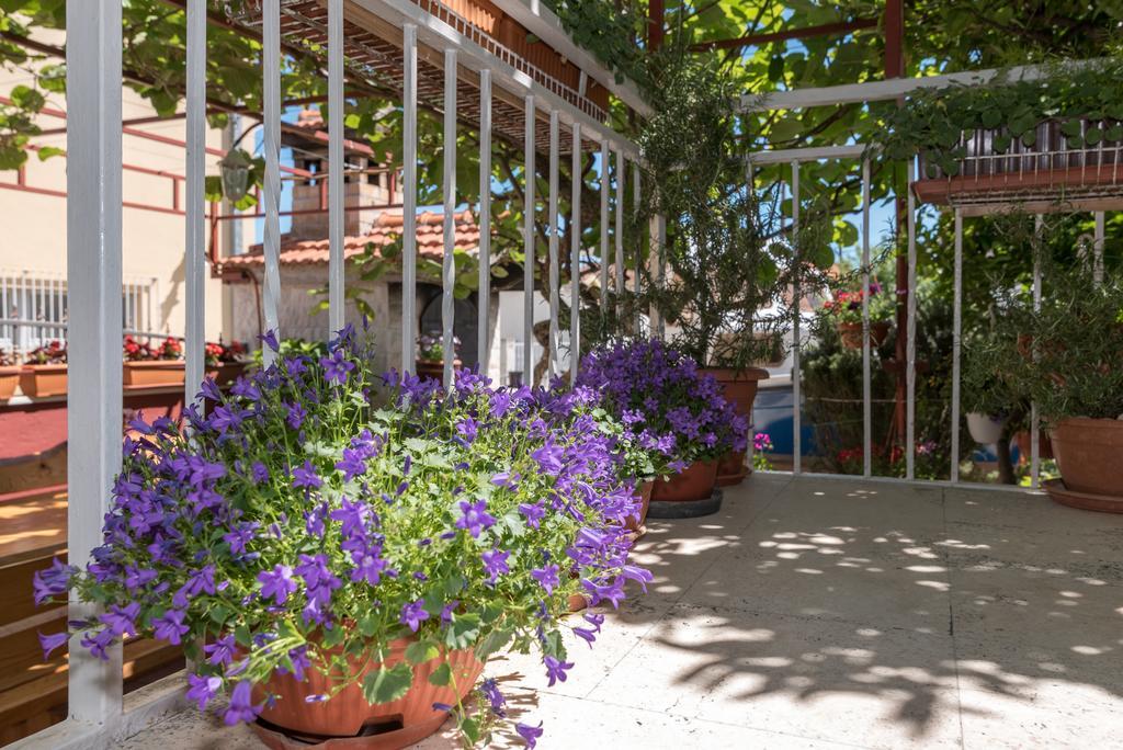 Apartments Mare Trogir Luaran gambar