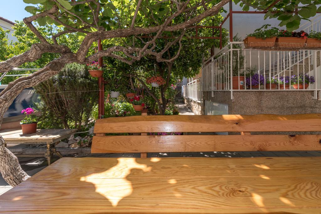Apartments Mare Trogir Luaran gambar